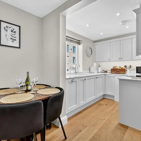 46 Tannery Mews