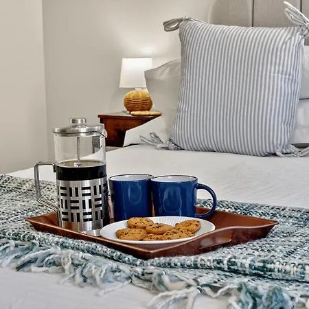 46 Tannery Mews * York