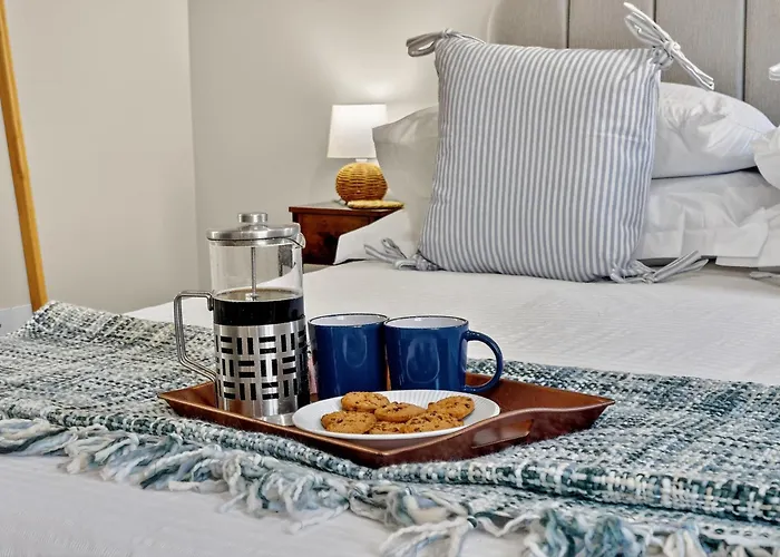 46 Tannery Mews * York